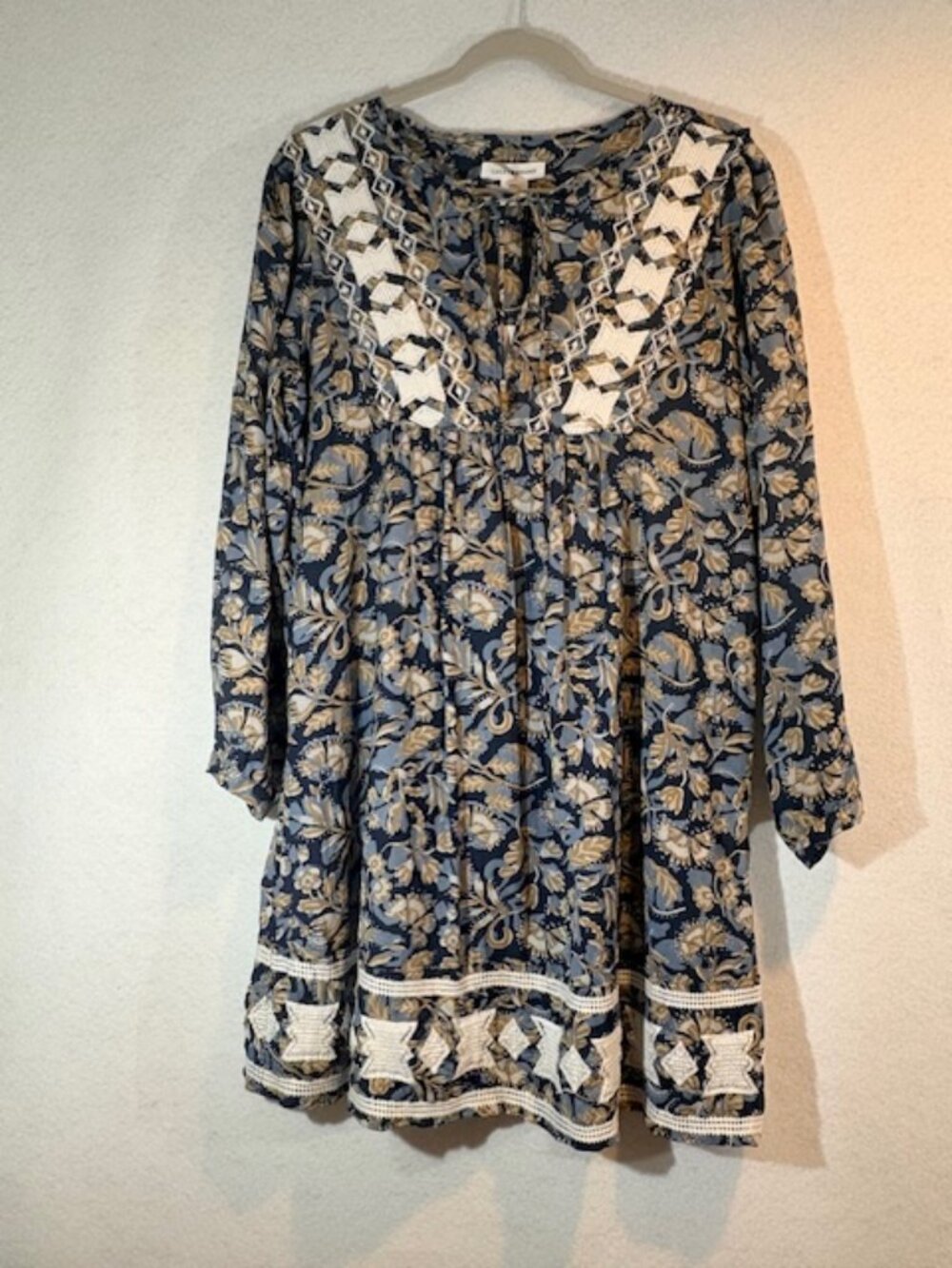 Lucky Brand V-Neck Dress Floral Embroidered Trim Pullover Lined Size X-Large NWT